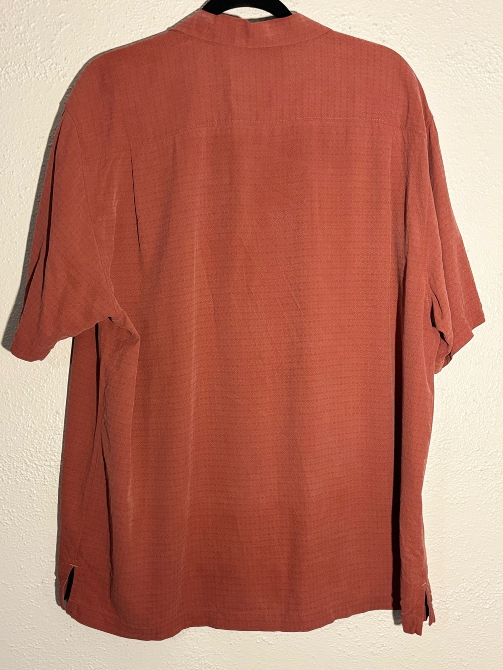 Tommy Bahama Red Floral Silk Camp Beach Shirt Size XL - Picture 2 of 6
